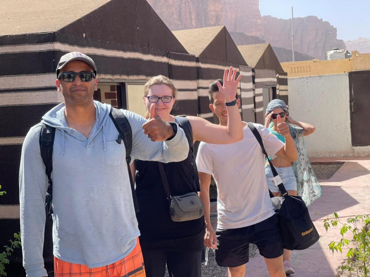 Wadi Rum Oryx Hostel & Tours Екстериор снимка