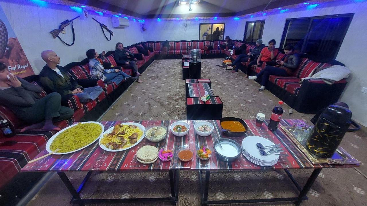 Wadi Rum Oryx Hostel & Tours Екстериор снимка