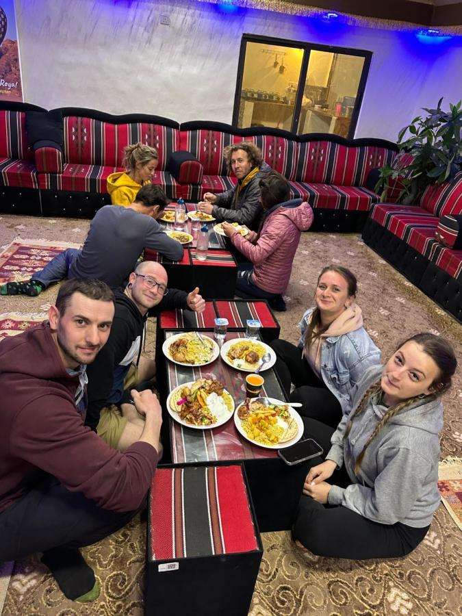 Wadi Rum Oryx Hostel & Tours Екстериор снимка