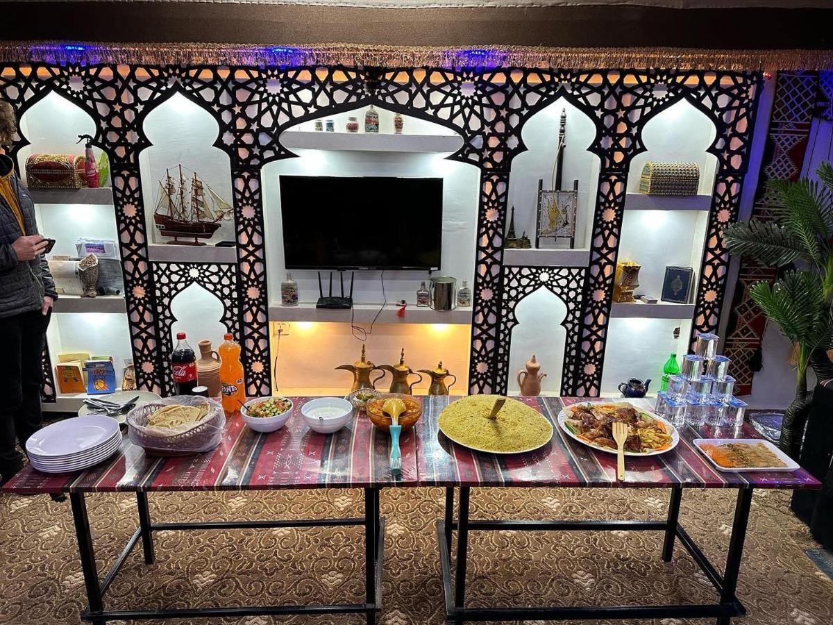 Wadi Rum Oryx Hostel & Tours Екстериор снимка