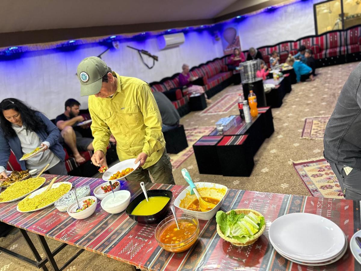 Wadi Rum Oryx Hostel & Tours Екстериор снимка