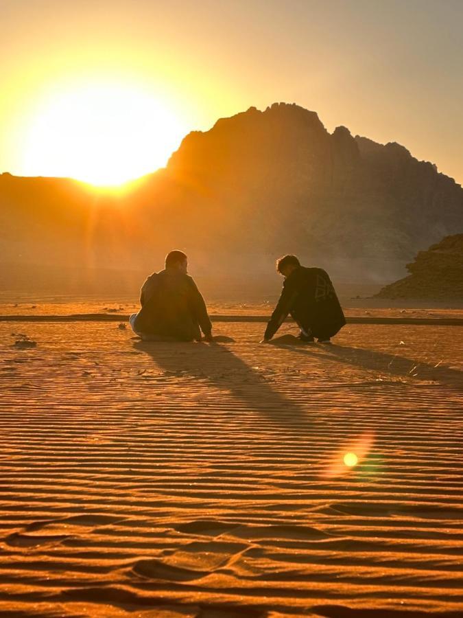 Wadi Rum Oryx Hostel & Tours Екстериор снимка