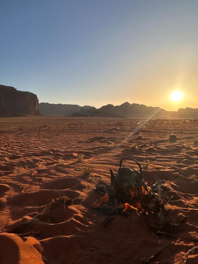 Wadi Rum Oryx Hostel & Tours Екстериор снимка