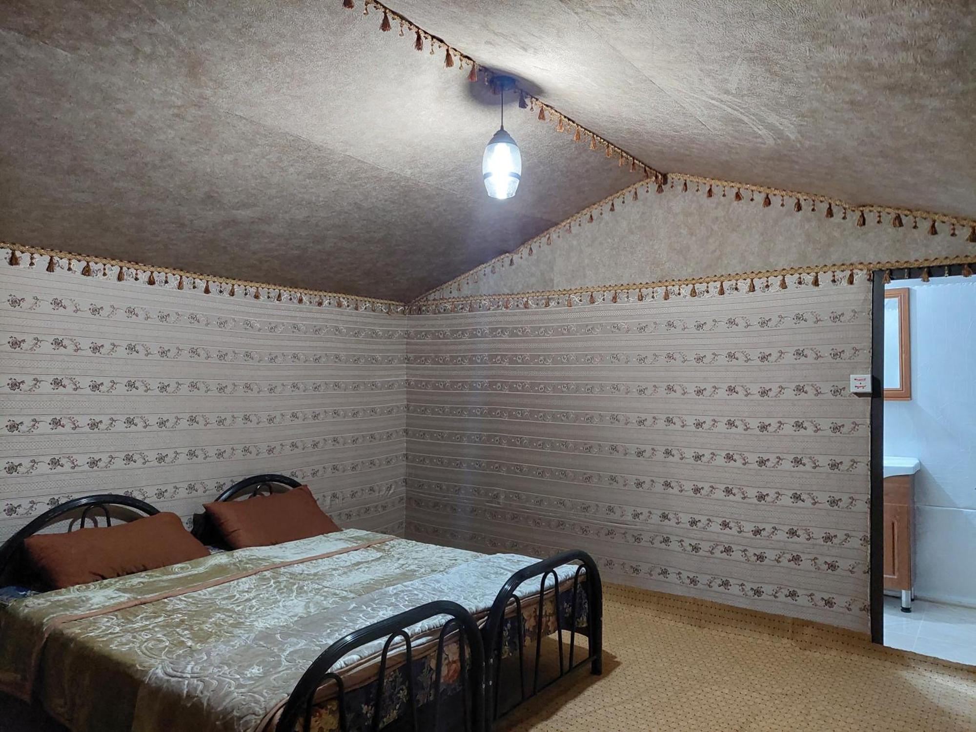 Wadi Rum Oryx Hostel & Tours Стая снимка
